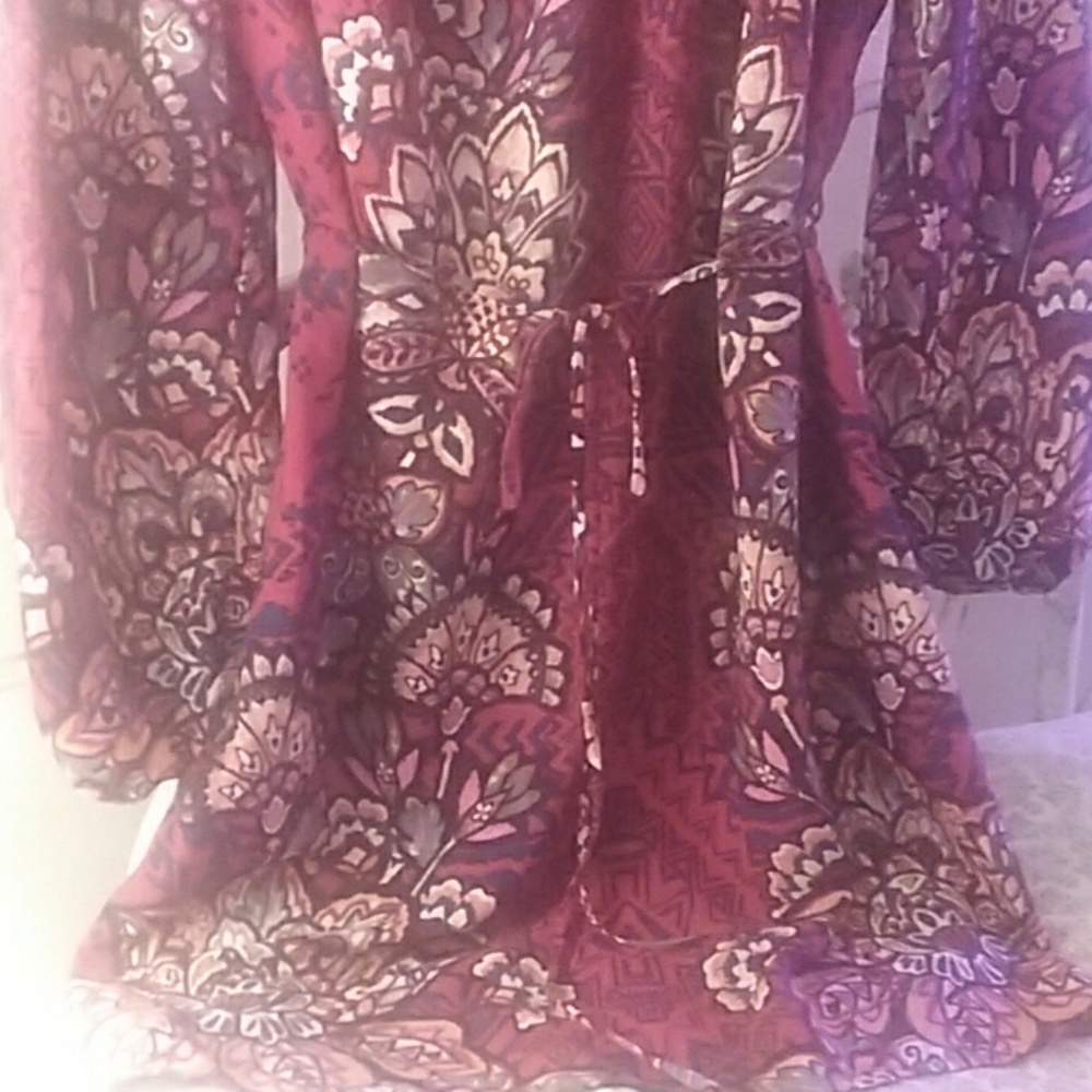 Dress - Picture 3 of 5